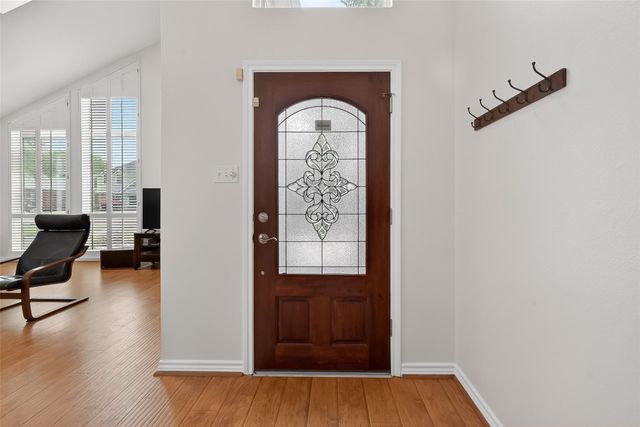 11718 Pecan Creek Drive, Houston, TX 77043