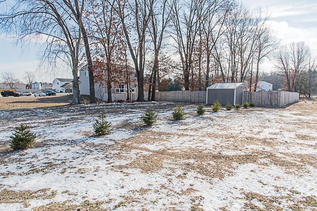 18105 Loganwood Trail, Pennfield Twp, MI 49014