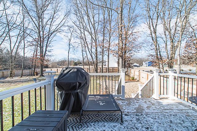 18105 Loganwood Trail, Pennfield Twp, MI 49014