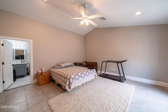 5242 N 19TH Drive, Phoenix, AZ 85015