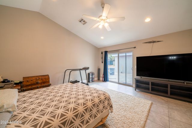 5242 N 19TH Drive, Phoenix, AZ 85015