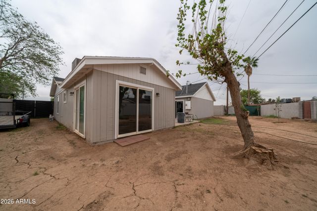 5242 N 19TH Drive, Phoenix, AZ 85015