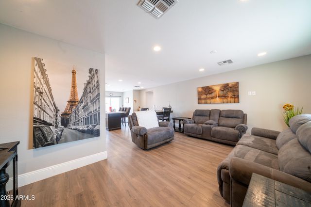 5242 N 19TH Drive, Phoenix, AZ 85015
