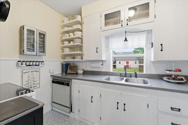 754 N Main Drive, Van Alstyne, TX 75495