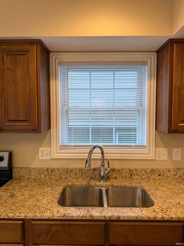 1763 W Victoria Lane, Bloomington, IN 47403