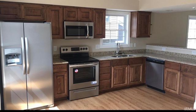 1763 W Victoria Lane, Bloomington, IN 47403