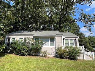 2005 Benson Avenue SE, Smyrna, GA 30080
