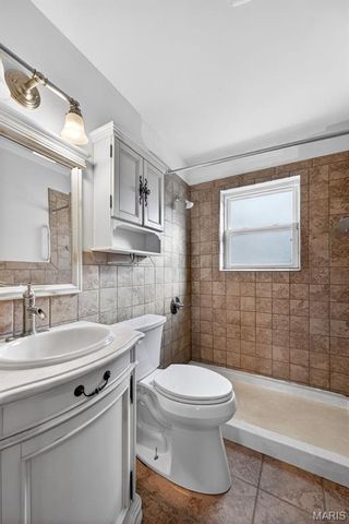 3720 Saint Bridget Lane, St Ann, MO 63074