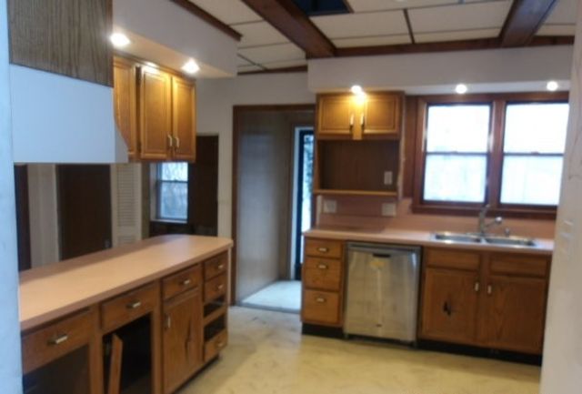 405 S 4th Street, Effingham, IL 62401