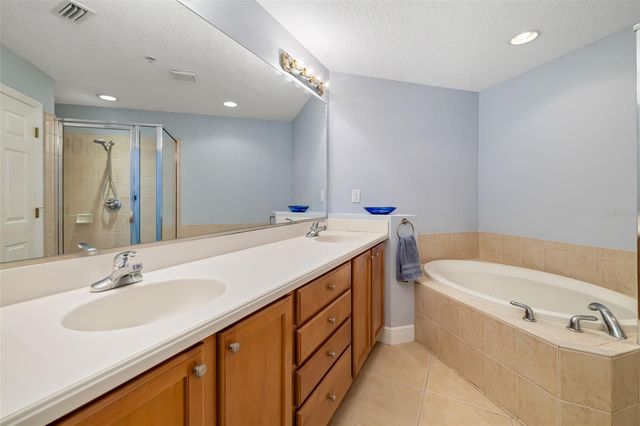 8407 MIRAMAR WAY, Lakewood Ranch, FL 34202