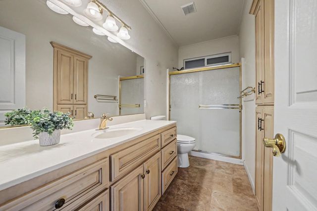 3716 Hartvickson Ln, Valley Springs, CA 95252