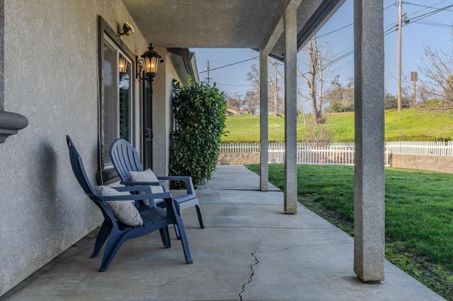 3716 Hartvickson Ln, Valley Springs, CA 95252