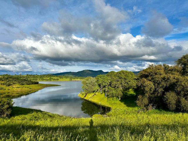 3716 Hartvickson Ln, Valley Springs, CA 95252