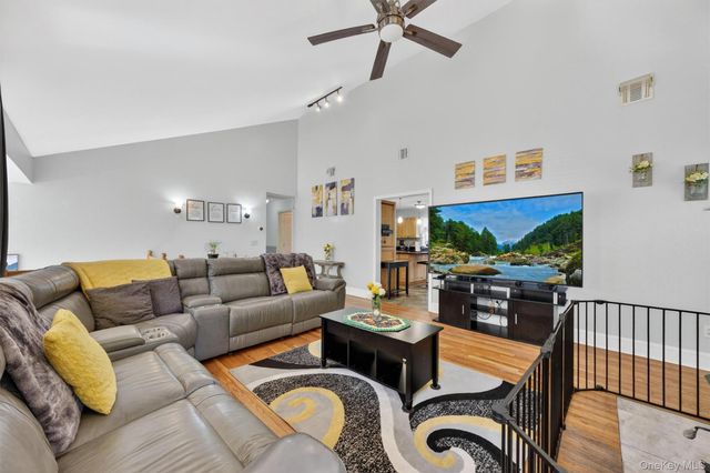 1649 State Route 32, Highland Mills, NY 10930