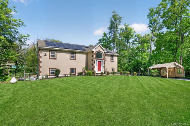 1649 State Route 32, Highland Mills, NY 10930