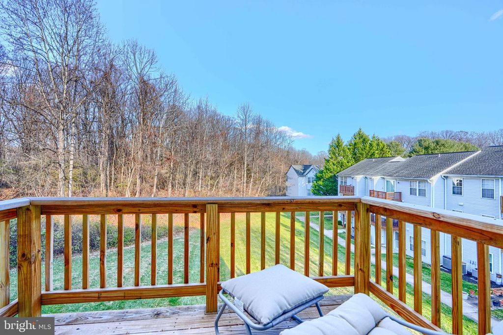 Image 16 of property listing at 132 JUMPERS CIR #204, Nottingham, MD 21236