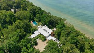 1600 Rocky Gap Road, Benton Charter Twp, MI 49022