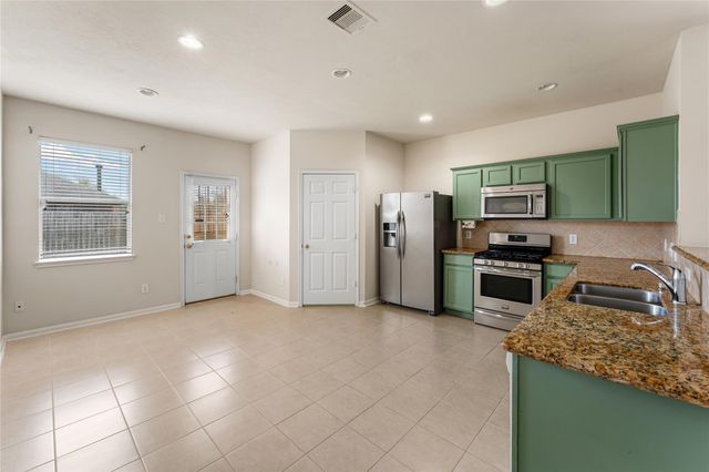 7431 Sabinal Creek Drive, Richmond, TX 77407