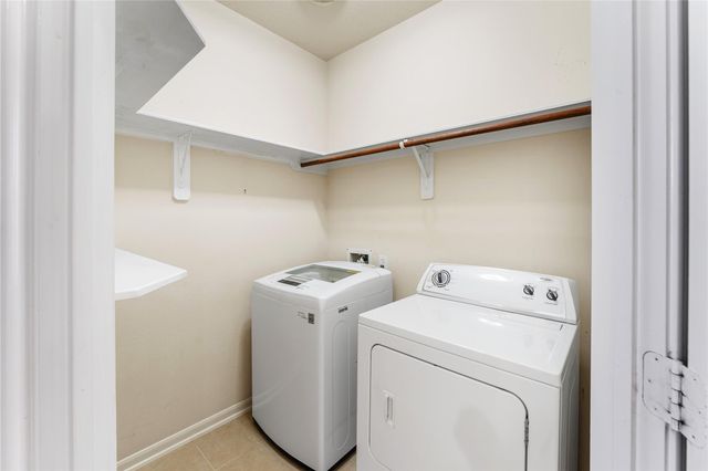 7431 Sabinal Creek Drive, Richmond, TX 77407