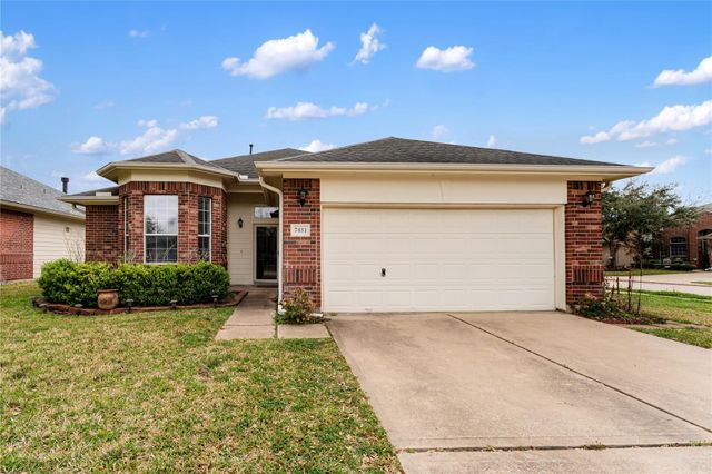 7431 Sabinal Creek Drive, Richmond, TX 77407