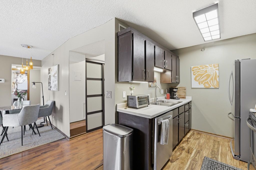 26 10th Street W 610, Saint Paul, MN 55102 — photo 3