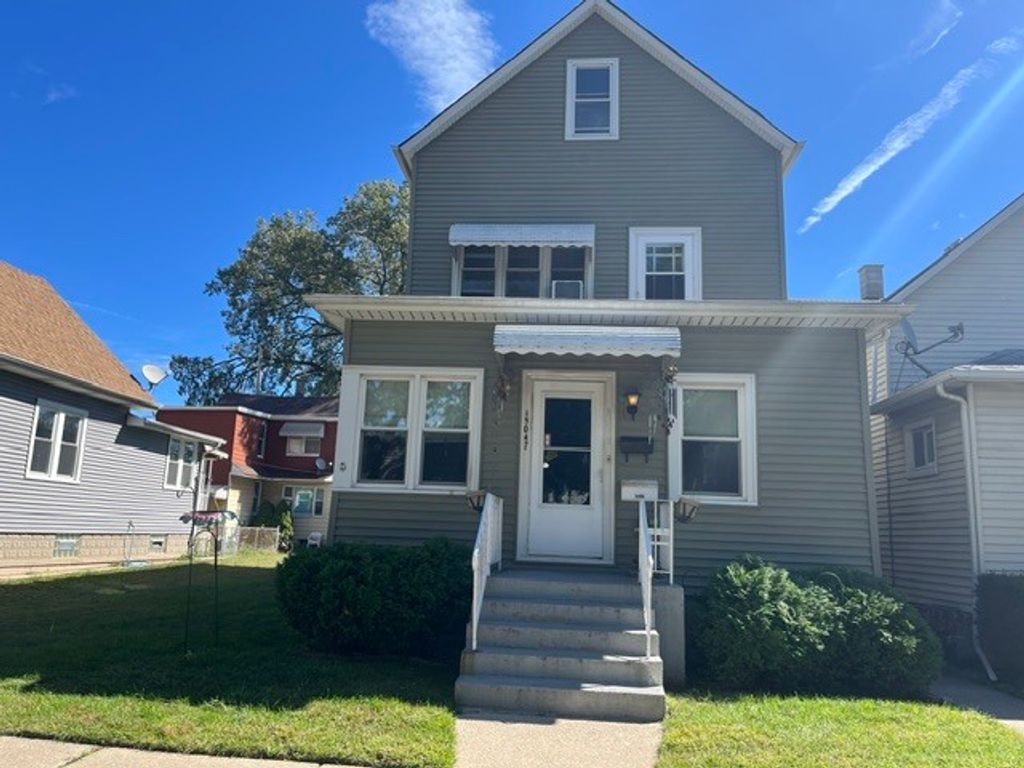 13047 S Houston Avenue, Chicago, IL 60633