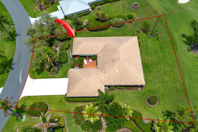 1543 SW Troon Circle, Palm City, FL 34990