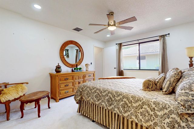1543 SW Troon Circle, Palm City, FL 34990