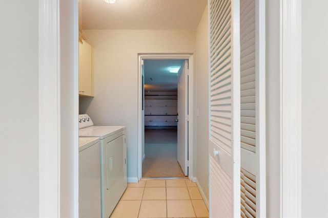 1543 SW Troon Circle, Palm City, FL 34990