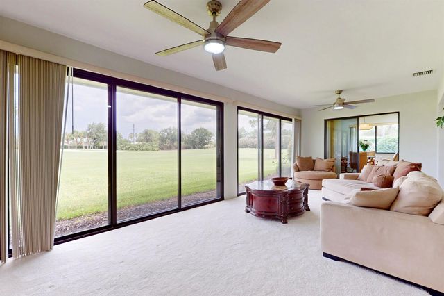 1543 SW Troon Circle, Palm City, FL 34990