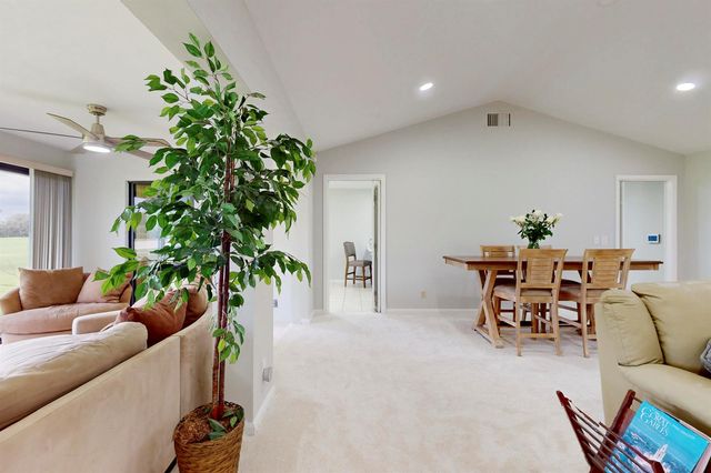 1543 SW Troon Circle, Palm City, FL 34990