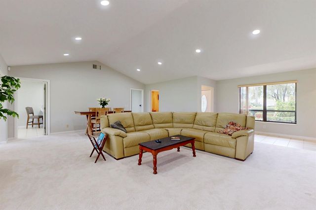 1543 SW Troon Circle, Palm City, FL 34990