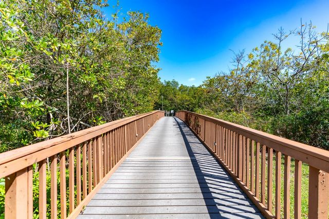 1543 SW Troon Circle, Palm City, FL 34990