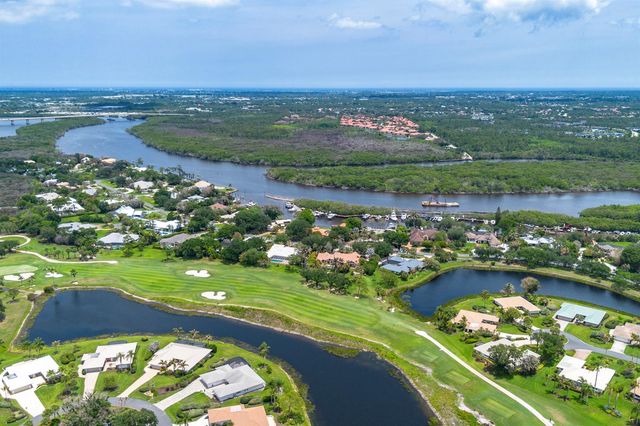 1543 SW Troon Circle, Palm City, FL 34990