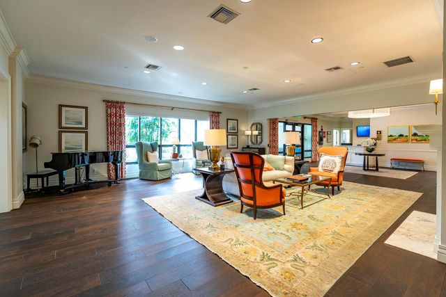 1543 SW Troon Circle, Palm City, FL 34990