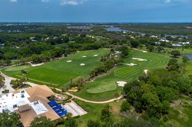 1543 SW Troon Circle, Palm City, FL 34990