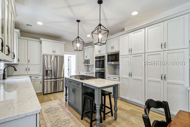 8 Kirk Ct, Bluffton, SC 29910