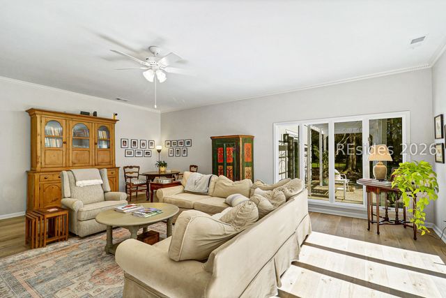 8 Kirk Ct, Bluffton, SC 29910