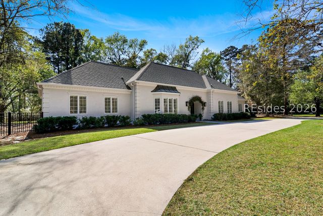 8 Kirk Ct, Bluffton, SC 29910
