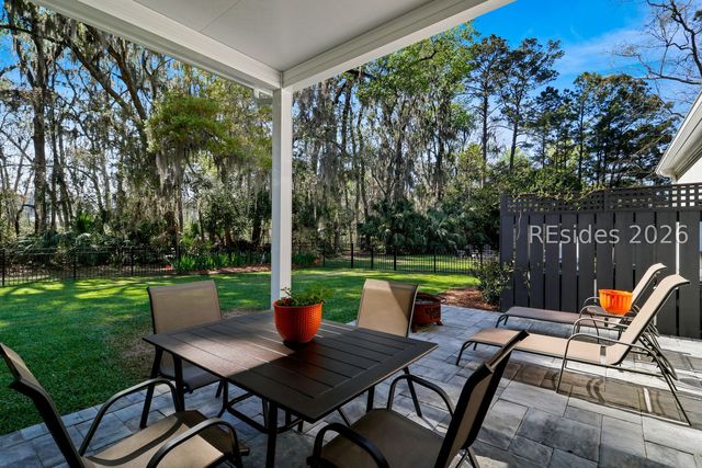 8 Kirk Ct, Bluffton, SC 29910