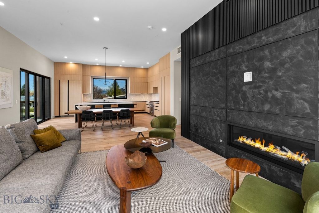 611 E Peach Street 203, Bozeman, MT 59715