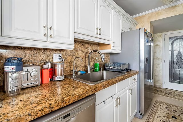 250 174th ST 1704, Sunny Isles Beach, FL 33160