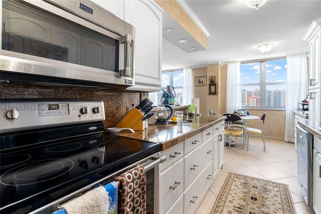 250 174th ST 1704, Sunny Isles Beach, FL 33160