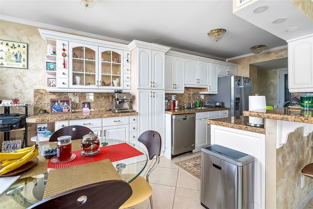 250 174th ST 1704, Sunny Isles Beach, FL 33160
