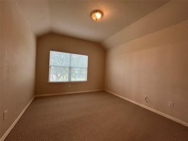 2516 Brittany Lakes Drive, League City, TX 77573