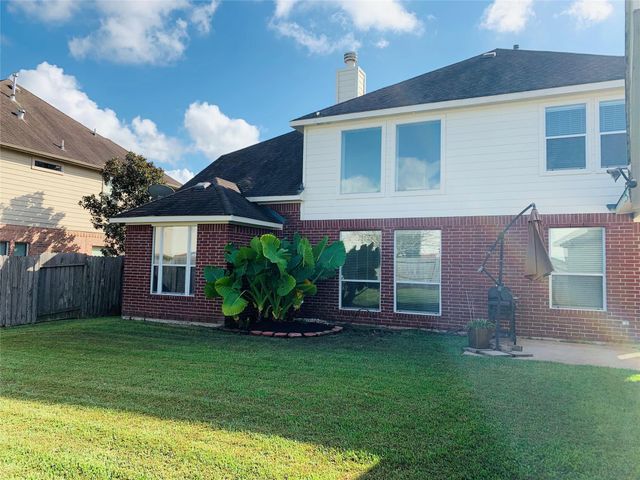 2516 Brittany Lakes Drive, League City, TX 77573