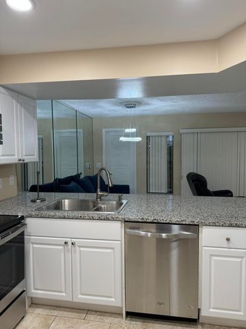 1605 S Us Highway 1 V6-306, Jupiter, FL 33477