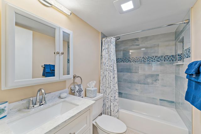 1605 S Us Highway 1 V6-306, Jupiter, FL 33477