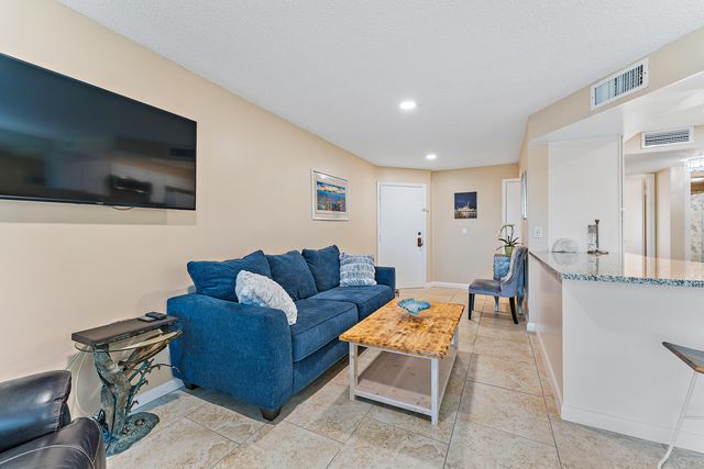 1605 S Us Highway 1 V6-306, Jupiter, FL 33477