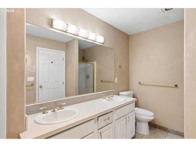 13491 Sw SUMMERWOOD Dr, Portland, OR 97223